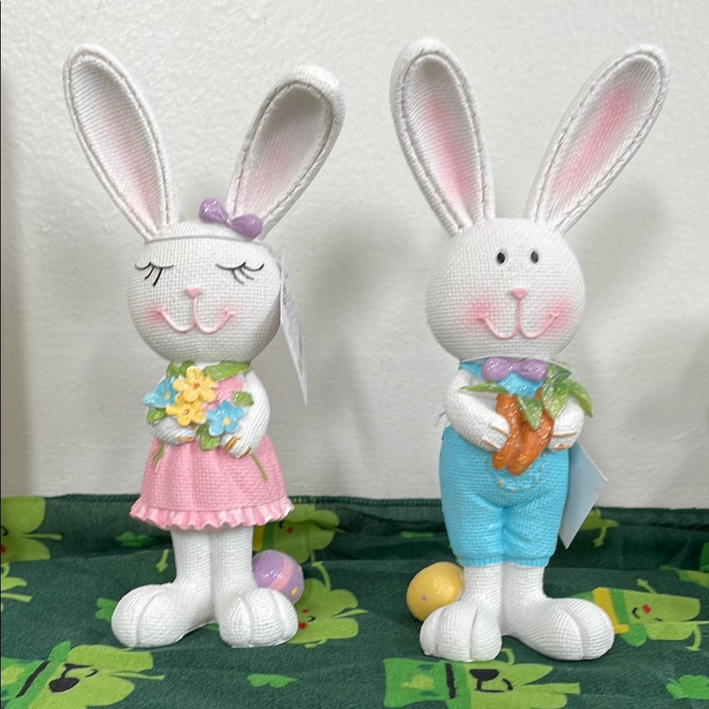 Adorable Bunny Figurines with Pastel Accents

New Never Used